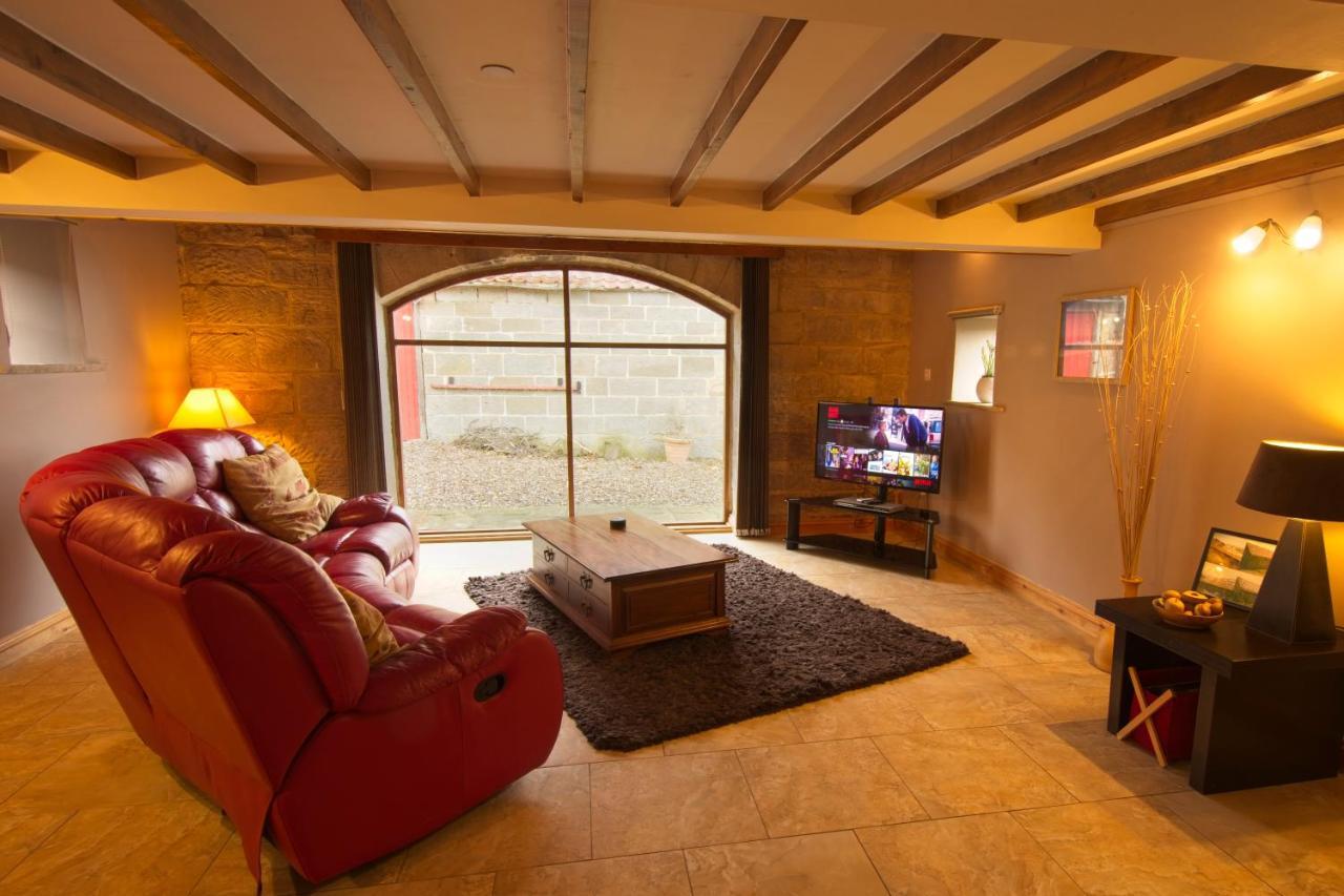 Spangle Cottage, Borrowby Farm Cottages Staithes Bagian luar foto